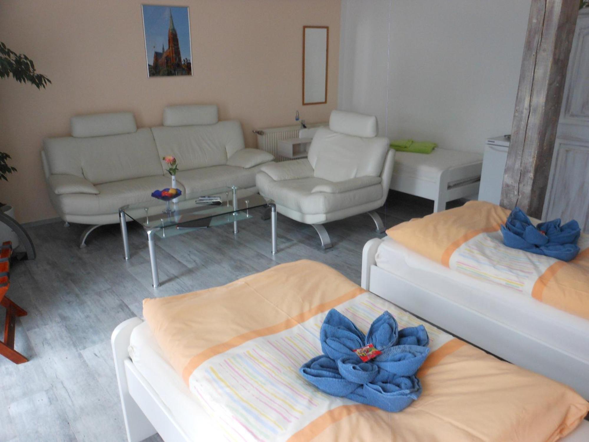 Pension Am Werder Bernburg Phòng bức ảnh